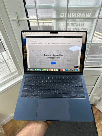 #11 - Midnight 13-inch Macbook Air Retina (2022, Apple M2 Chip 8-Core CPU and 8-Core GPU) Apple