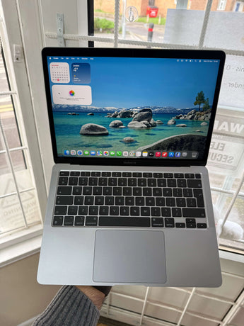 #TA1-2581 ~ 13-INCH MACBOOK AIR M1 - 8GB RAM - 512GB SSD - macOS Tahoe Apple