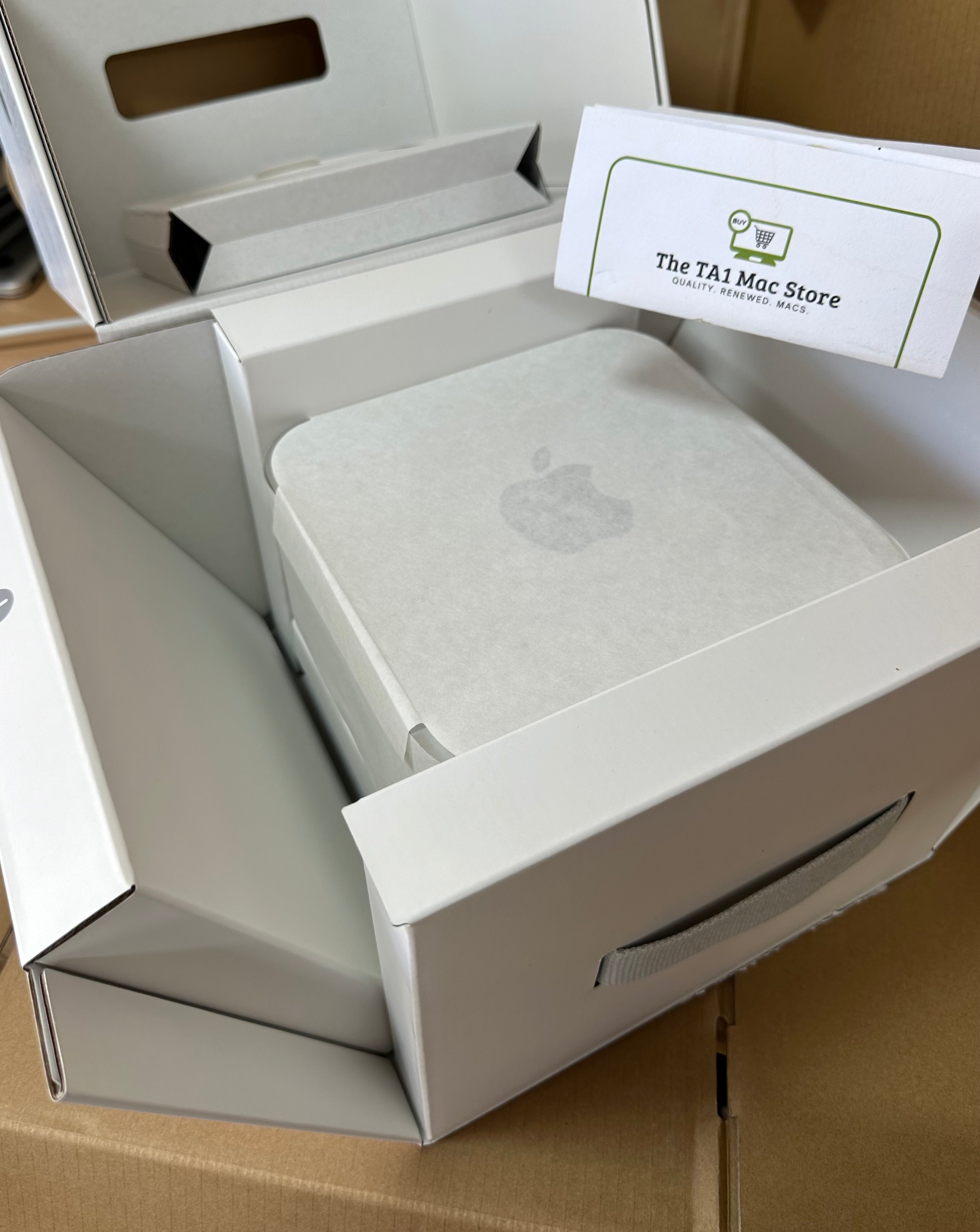 Boxed New Mac Studio (2022, Apple M1 Max, 32GB RAM, 512GB SSD