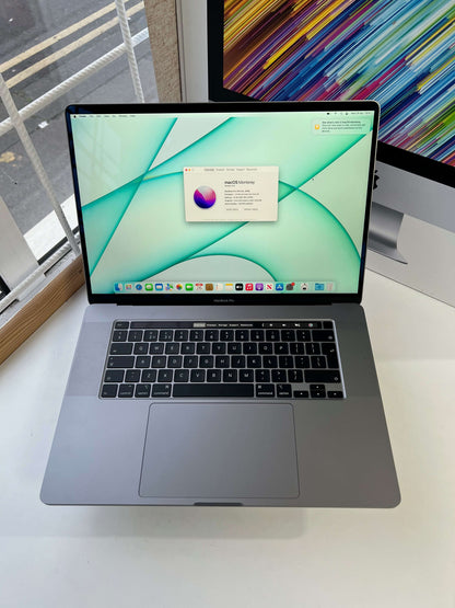 16-inch Macbook Pro Retina (TouchBar) ~ (Top Spec 2019, [8-Core 16-Threads] Core i9 2.4GHz Up To 5.0GHz)